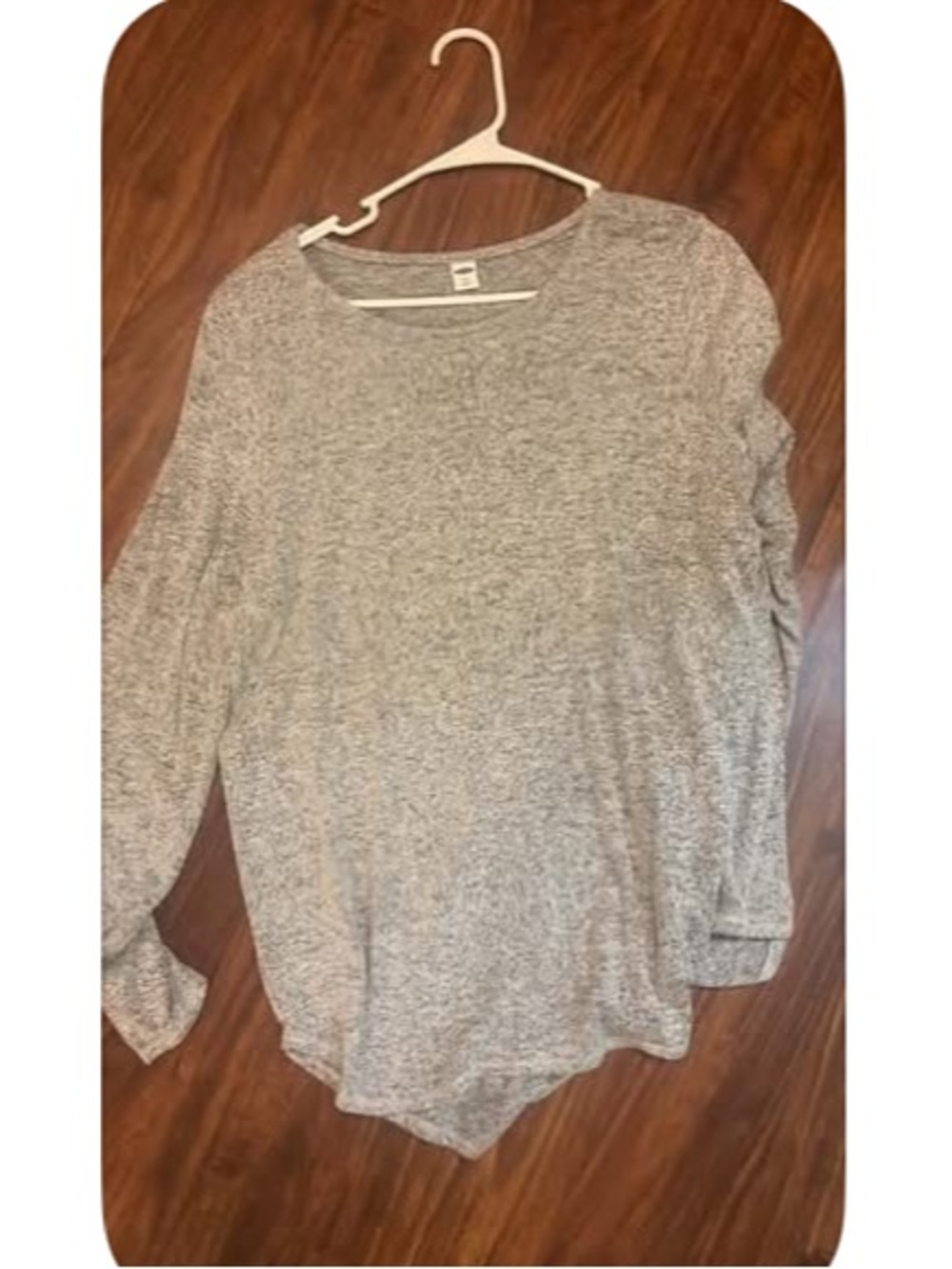 Old Navy Heather Gray Scoop Neck Women's Sweater